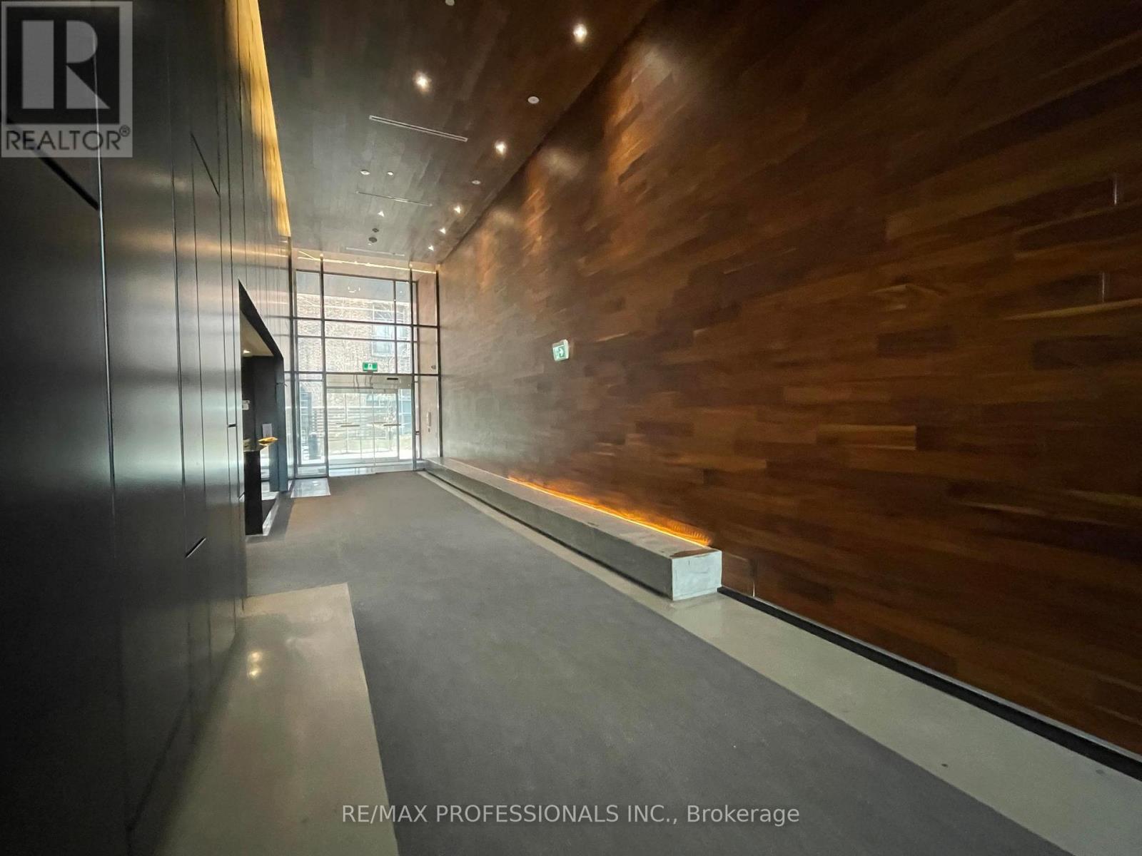 414 - 383 Sorauren Avenue, Toronto, Ontario  M6R 0A4 - Photo 34 - W12832292