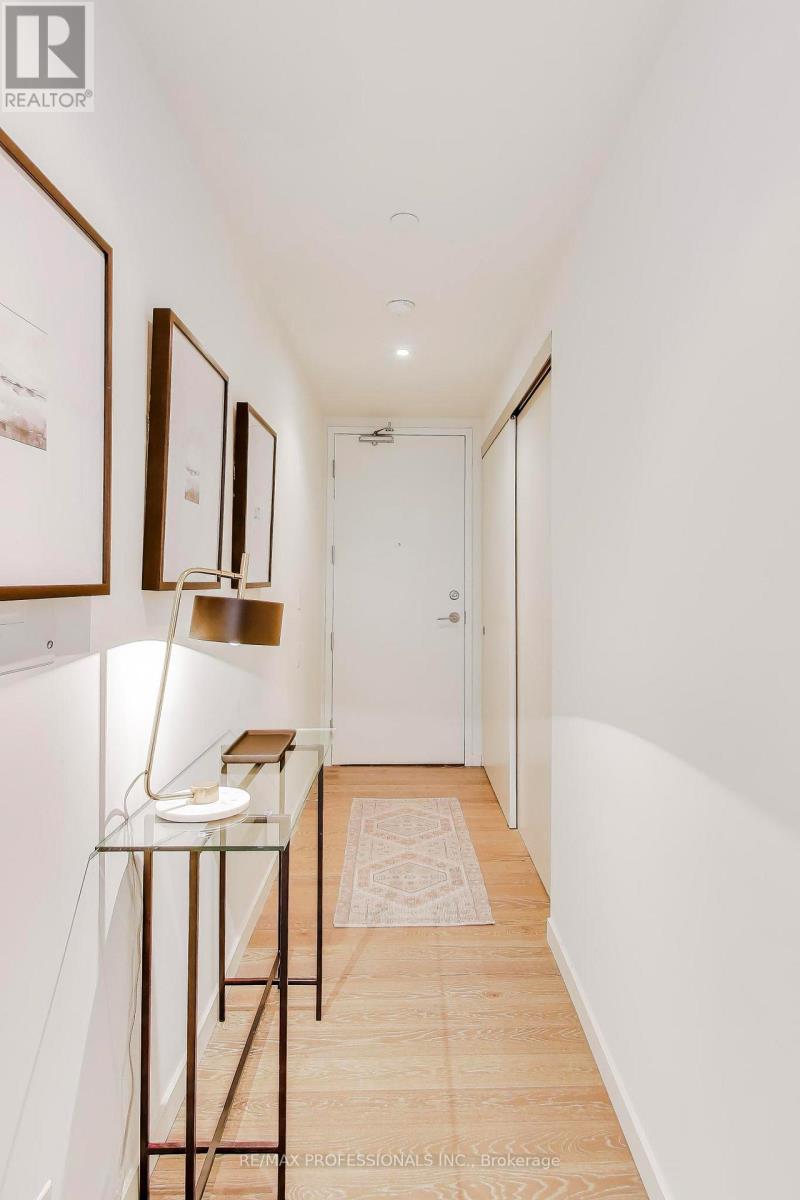 414 - 383 Sorauren Avenue, Toronto, Ontario  M6R 0A4 - Photo 8 - W12832292