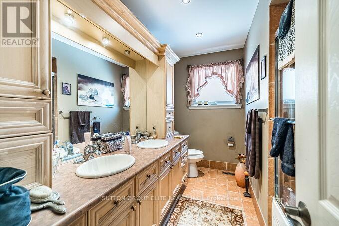 1290 Winding Trail N, Mississauga, Ontario  L4Y 2T7 - Photo 27 - W12832300