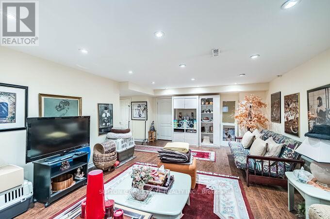 1290 Winding Trail N, Mississauga, Ontario  L4Y 2T7 - Photo 31 - W12832300