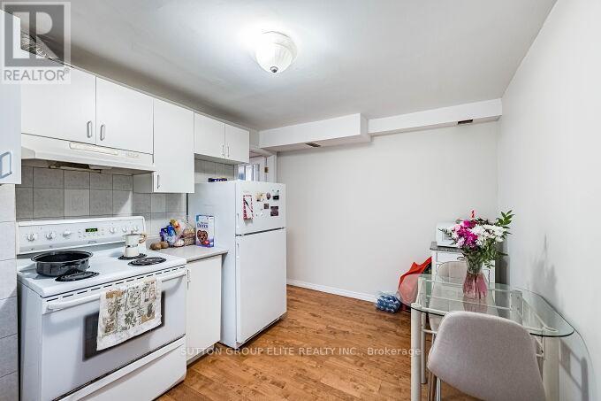 1290 Winding Trail N, Mississauga, Ontario  L4Y 2T7 - Photo 36 - W12832300