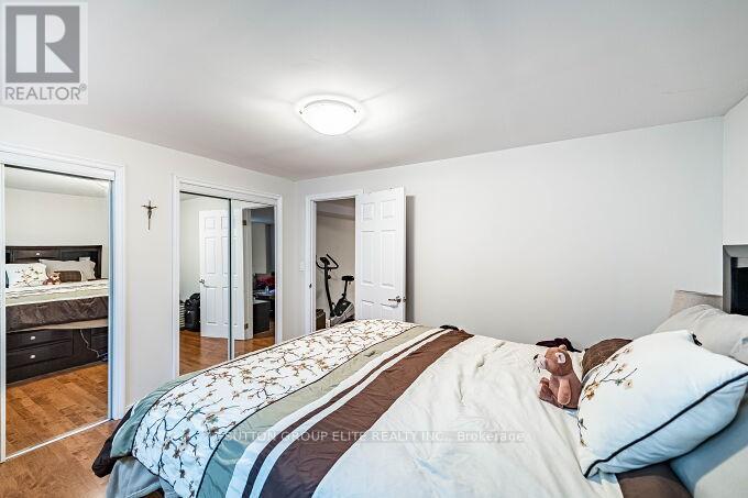 1290 Winding Trail N, Mississauga, Ontario  L4Y 2T7 - Photo 43 - W12832300