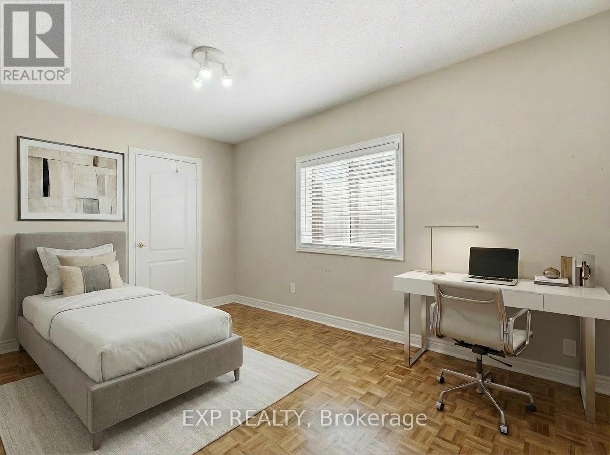 6 Flintwood Avenue, Caledon, Ontario  L7E 2W3 - Photo 33 - W12832330