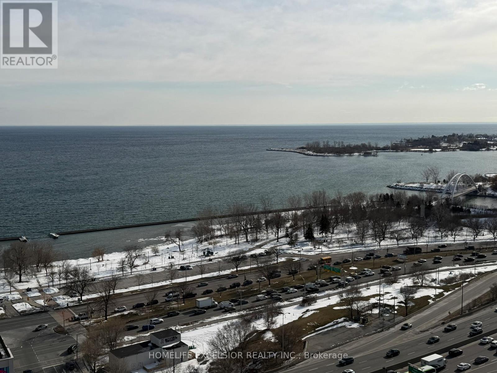 2411 - 15 Windermere Avenue, Toronto, Ontario M6S 5A2 - Photo 14 - W12832338