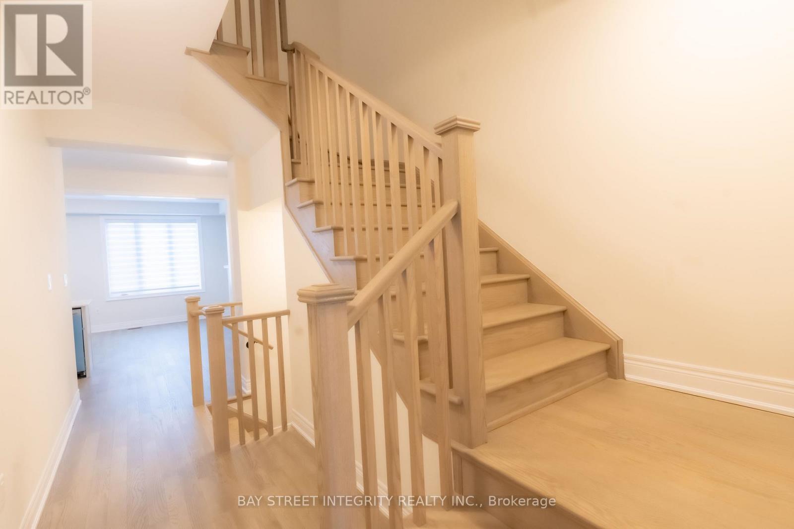 11 - 2184 Postmaster Drive, Oakville, Ontario  L6M 5T1 - Photo 13 - W12832354