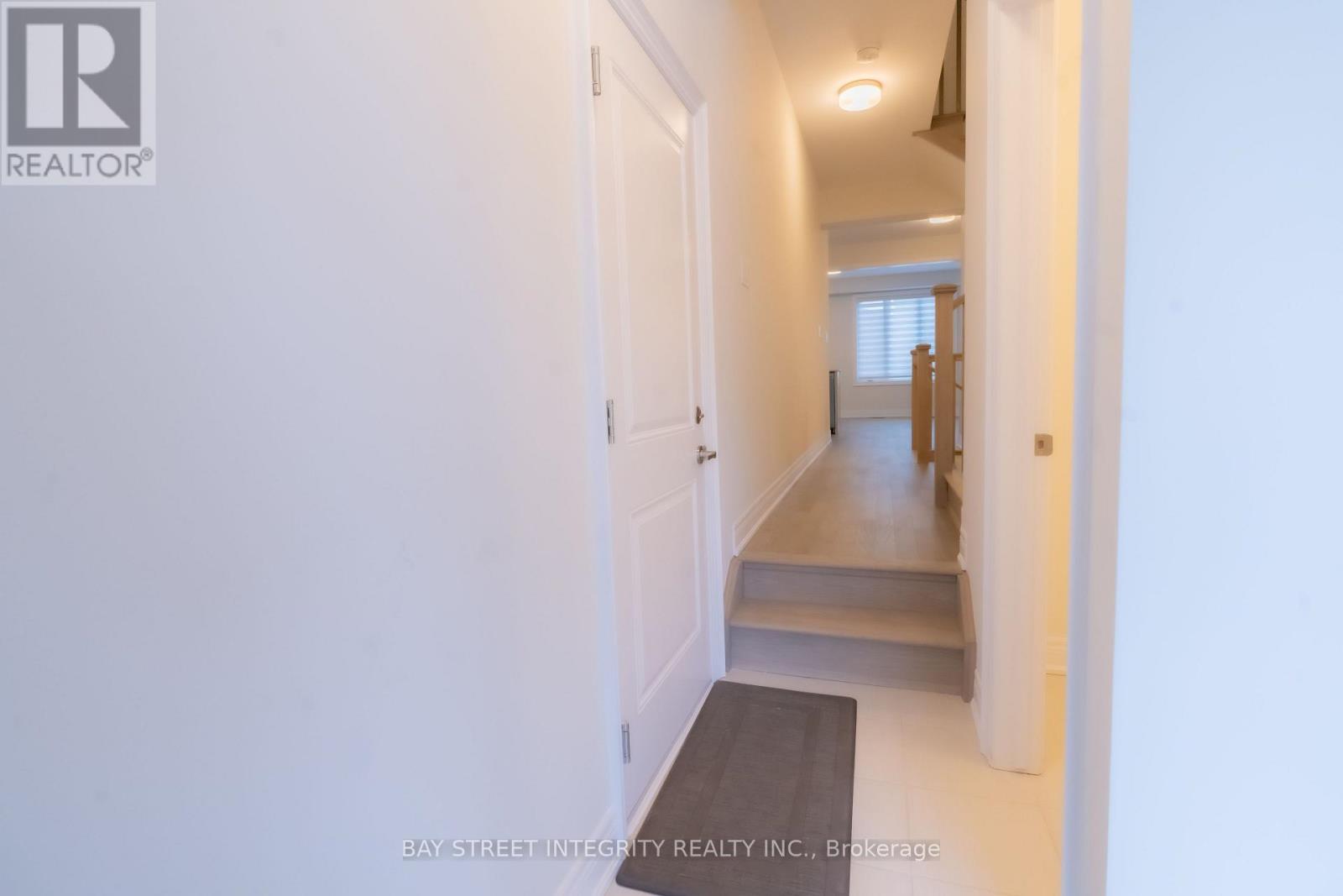 11 - 2184 Postmaster Drive, Oakville, Ontario  L6M 5T1 - Photo 16 - W12832354