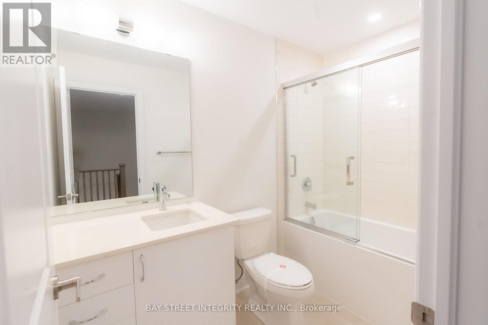 11 - 2184 Postmaster Drive, Oakville, Ontario  L6M 5T1 - Photo 27 - W12832354