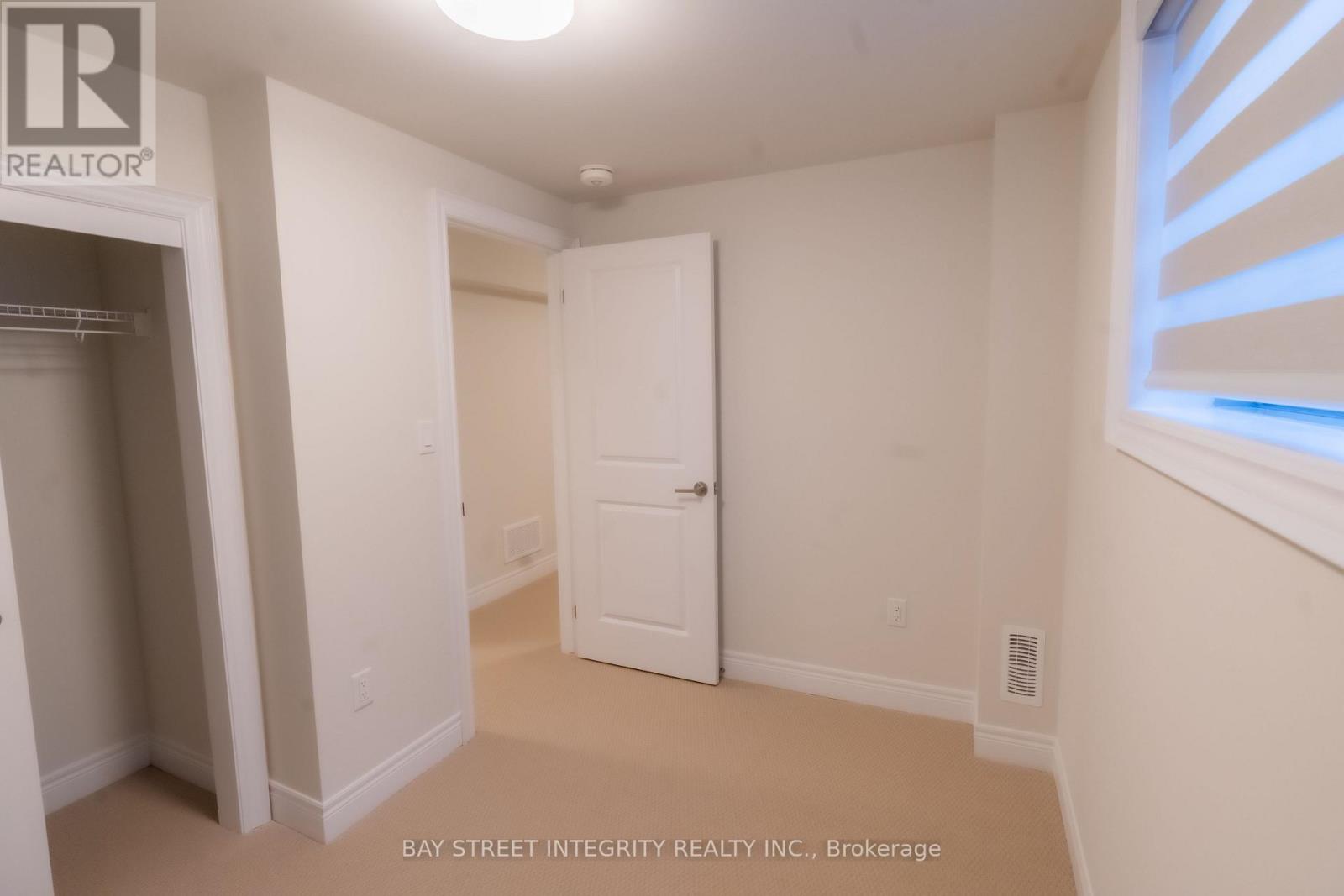 11 - 2184 Postmaster Drive, Oakville, Ontario  L6M 5T1 - Photo 36 - W12832354