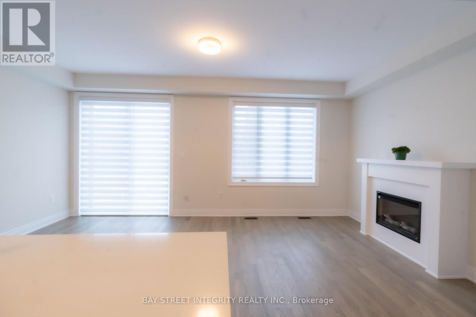 11 - 2184 Postmaster Drive, Oakville, Ontario  L6M 5T1 - Photo 8 - W12832354