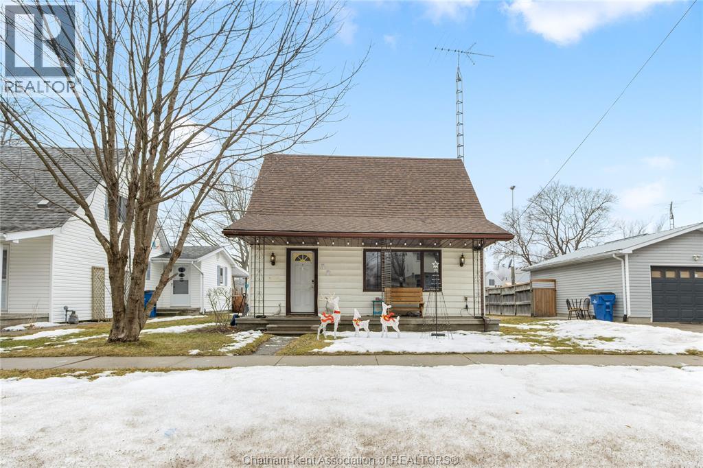 32 Ella Street South, Tilbury, Ontario  N0P 2L0 - Photo 3 - 26004210