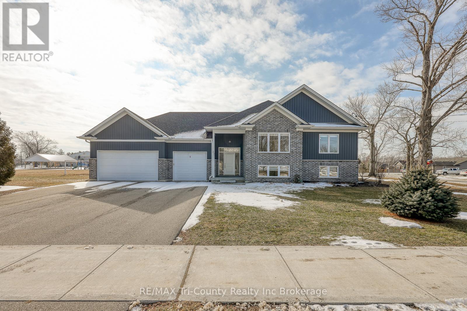 27 ANN STREET, Bayham, Ontario