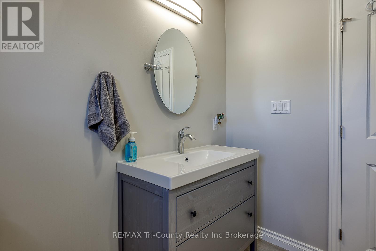 27 Ann Street, Bayham, Ontario  N0J 1Z0 - Photo 44 - X12832488