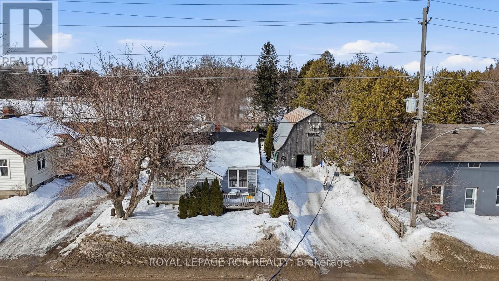 8894 Wellington 124, Erin, Ontario  N1H 6H7 - Photo 2 - X12832304