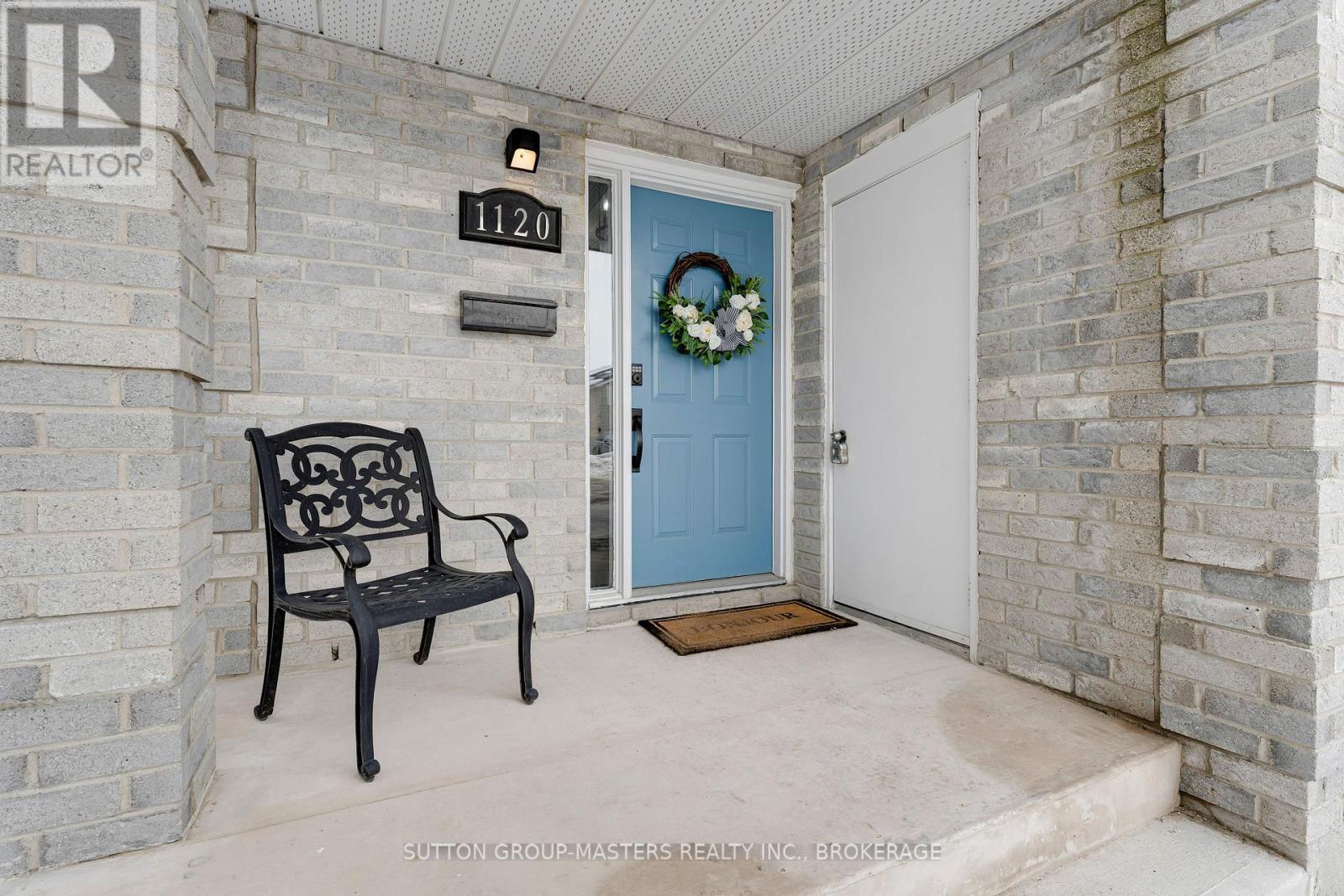 1120 Wintergreen Crescent, Kingston, Ontario  K7P 2G3 - Photo 3 - X12832478