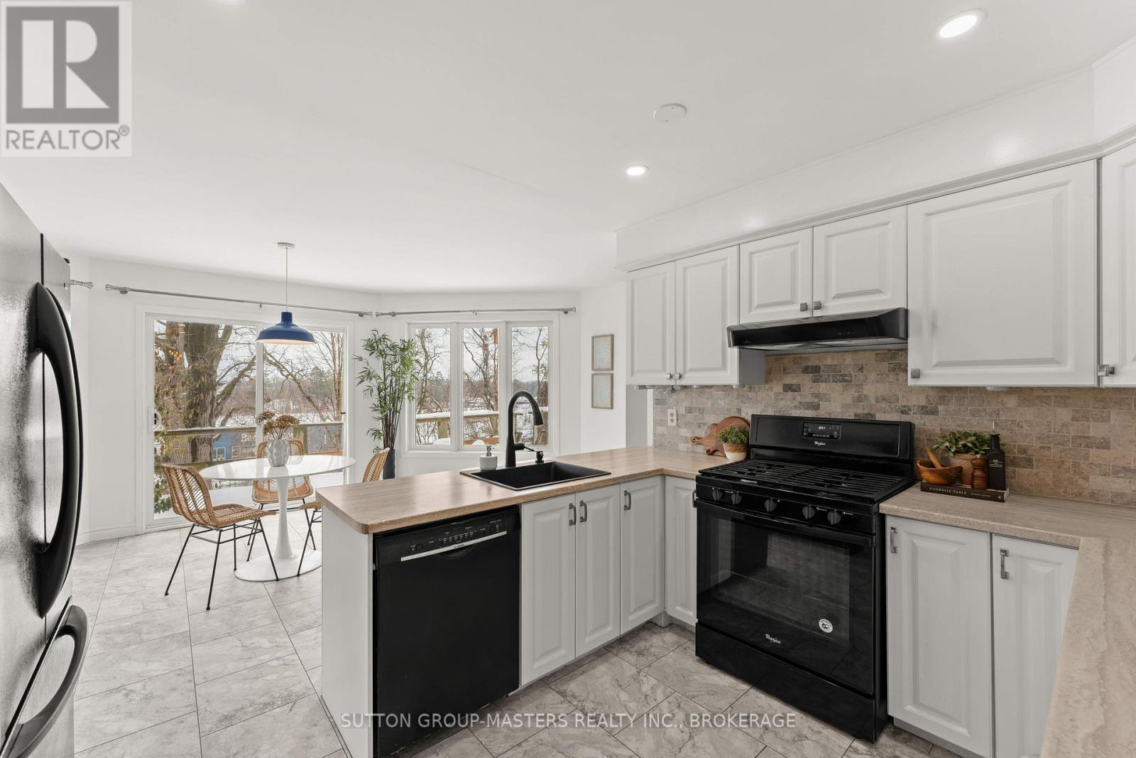 597 Forest Hill Drive W, Kingston, Ontario  K7M 7N6 - Photo 13 - X12832480