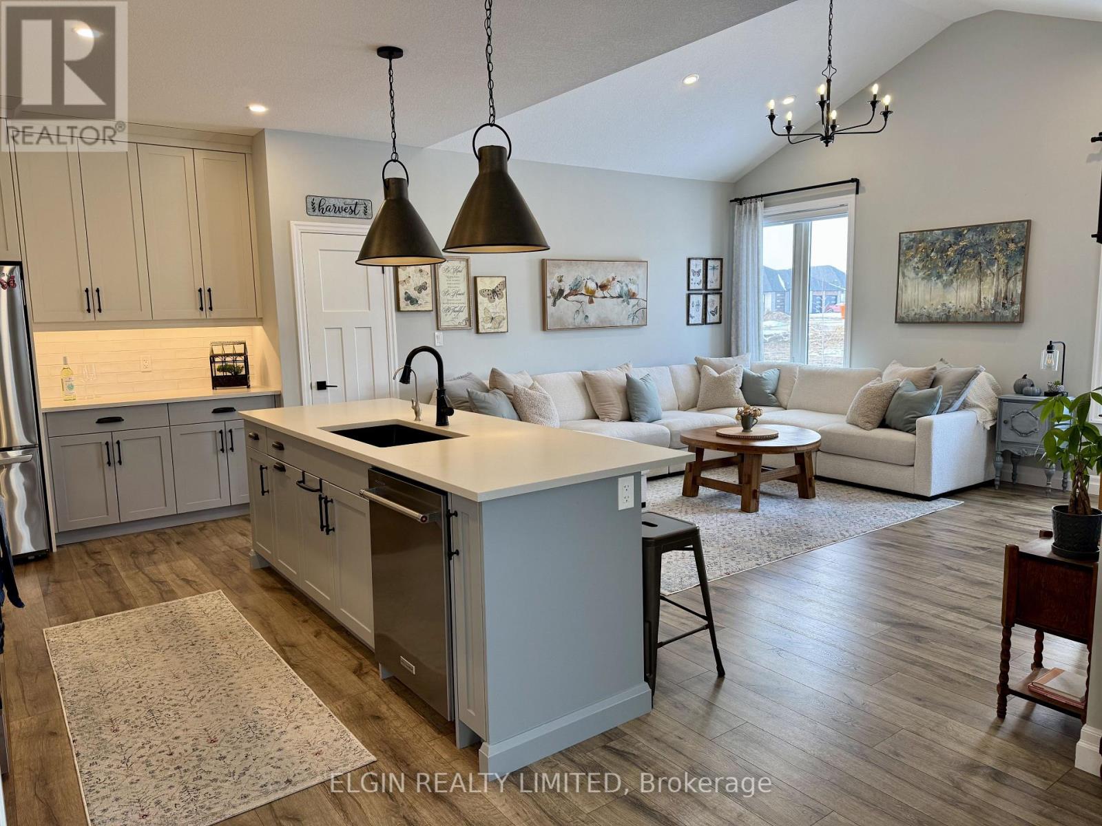 5 Dunning Way, St. Thomas, Ontario  N5R 0P7 - Photo 8 - X12832394