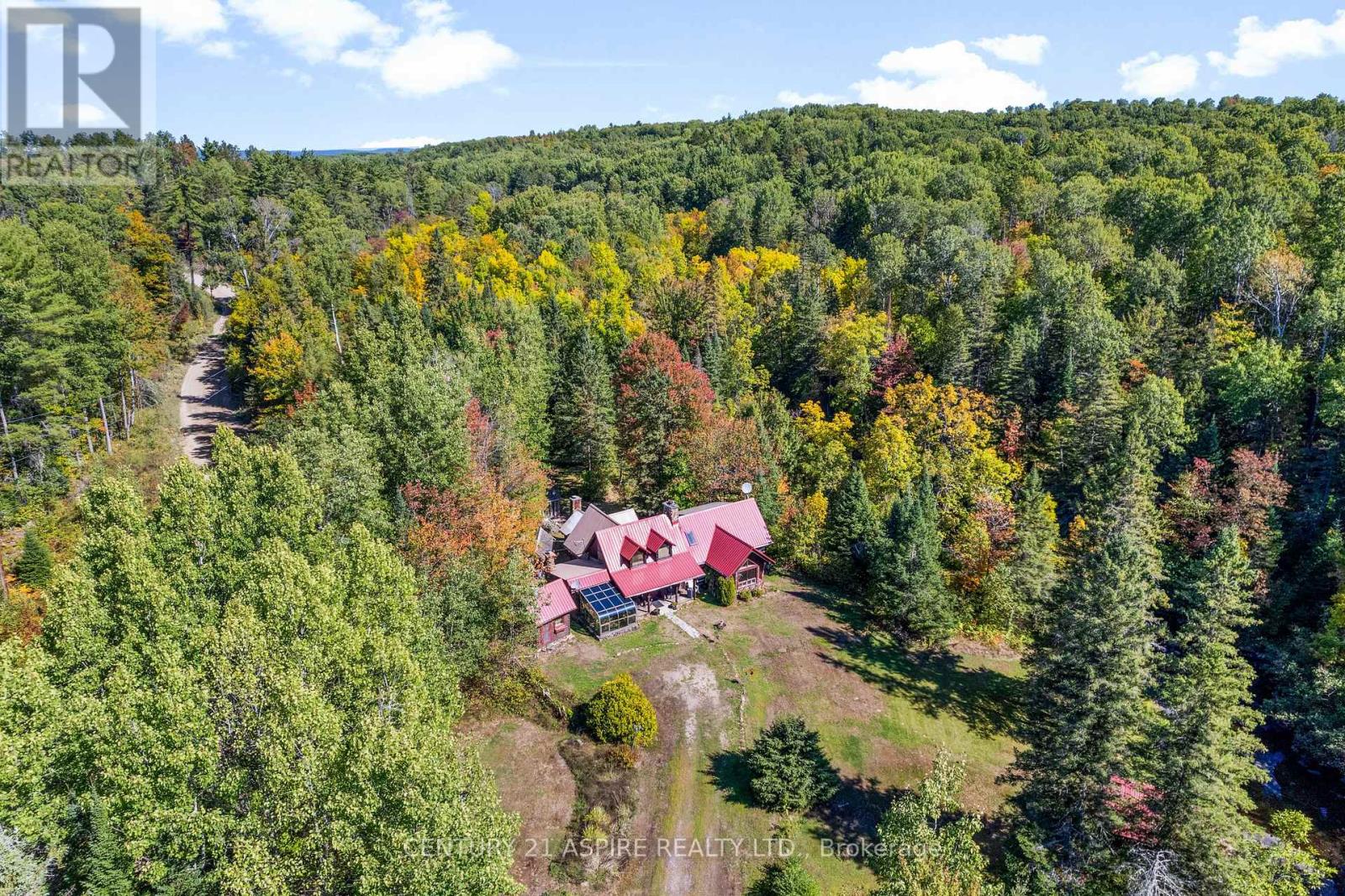 3050 Paugh Lake Road, Madawaska Valley, Ontario  K0J 1B0 - Photo 2 - X12832482