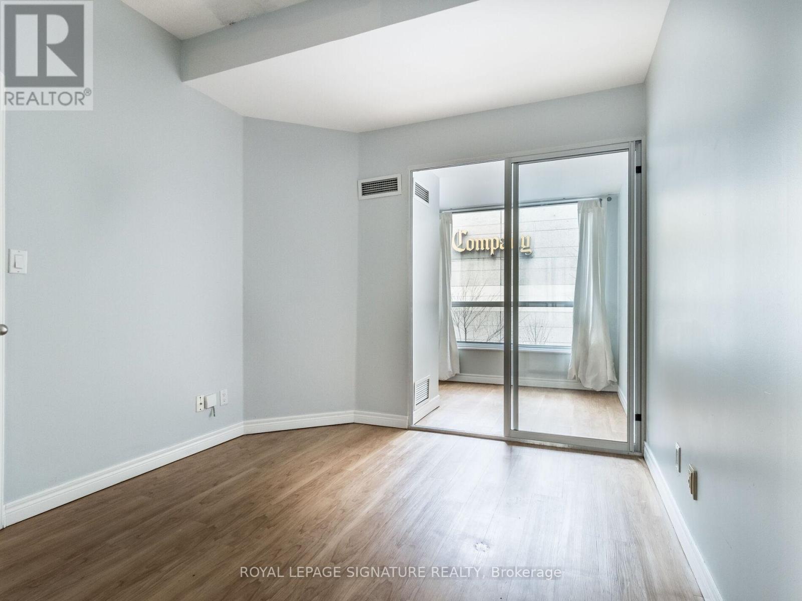203 - 55 Bloor Street E, Toronto, Ontario M4W 3W6 - Photo 15 - C12832404