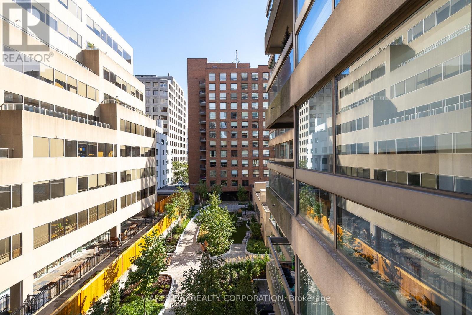 505 - 61 St Clair Avenue E, Toronto, Ontario  M4V 2Y8 - Photo 22 - C12832484