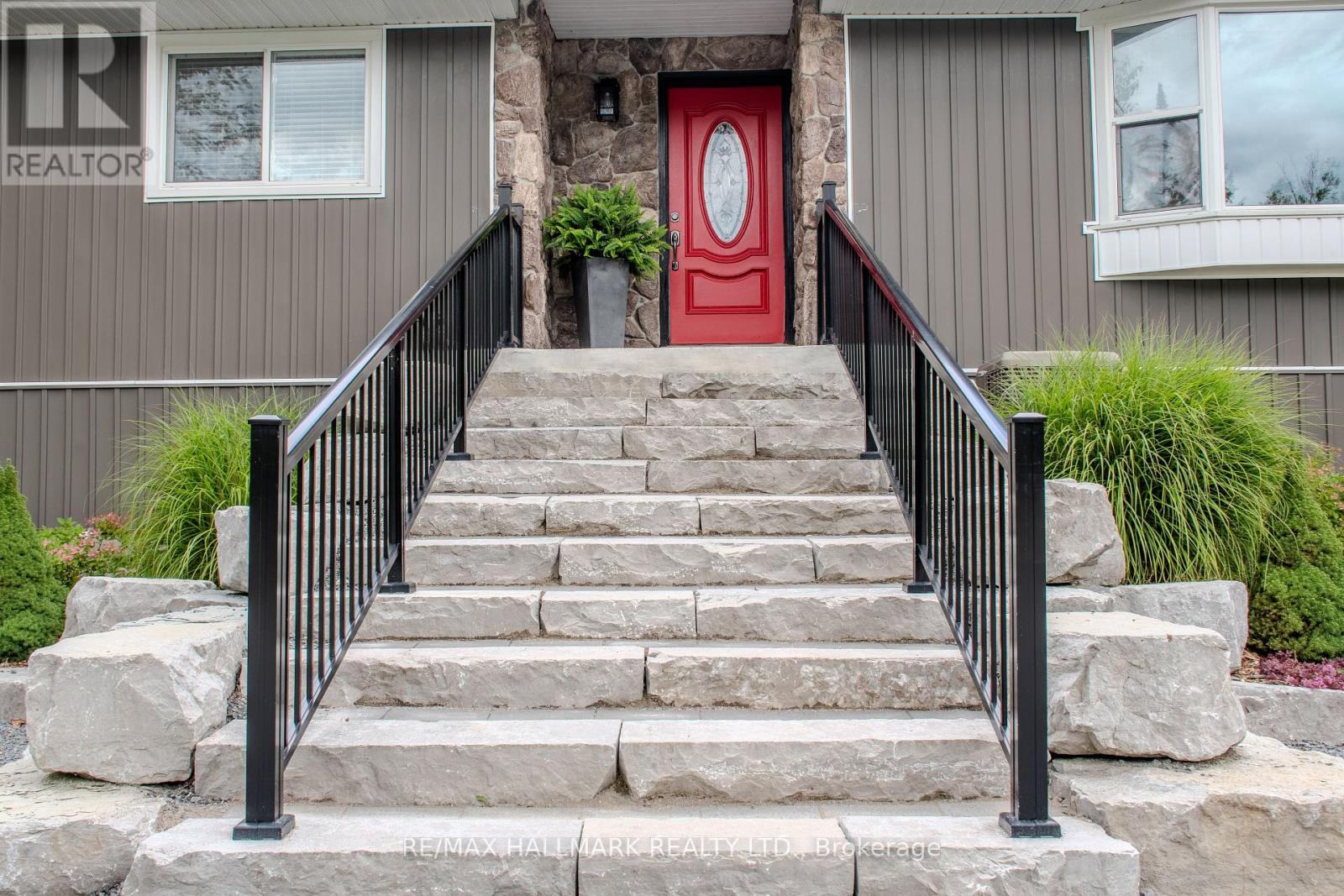 175 Concession 2 Road, Brock, Ontario  L0C 1H0 - Photo 2 - N12832428