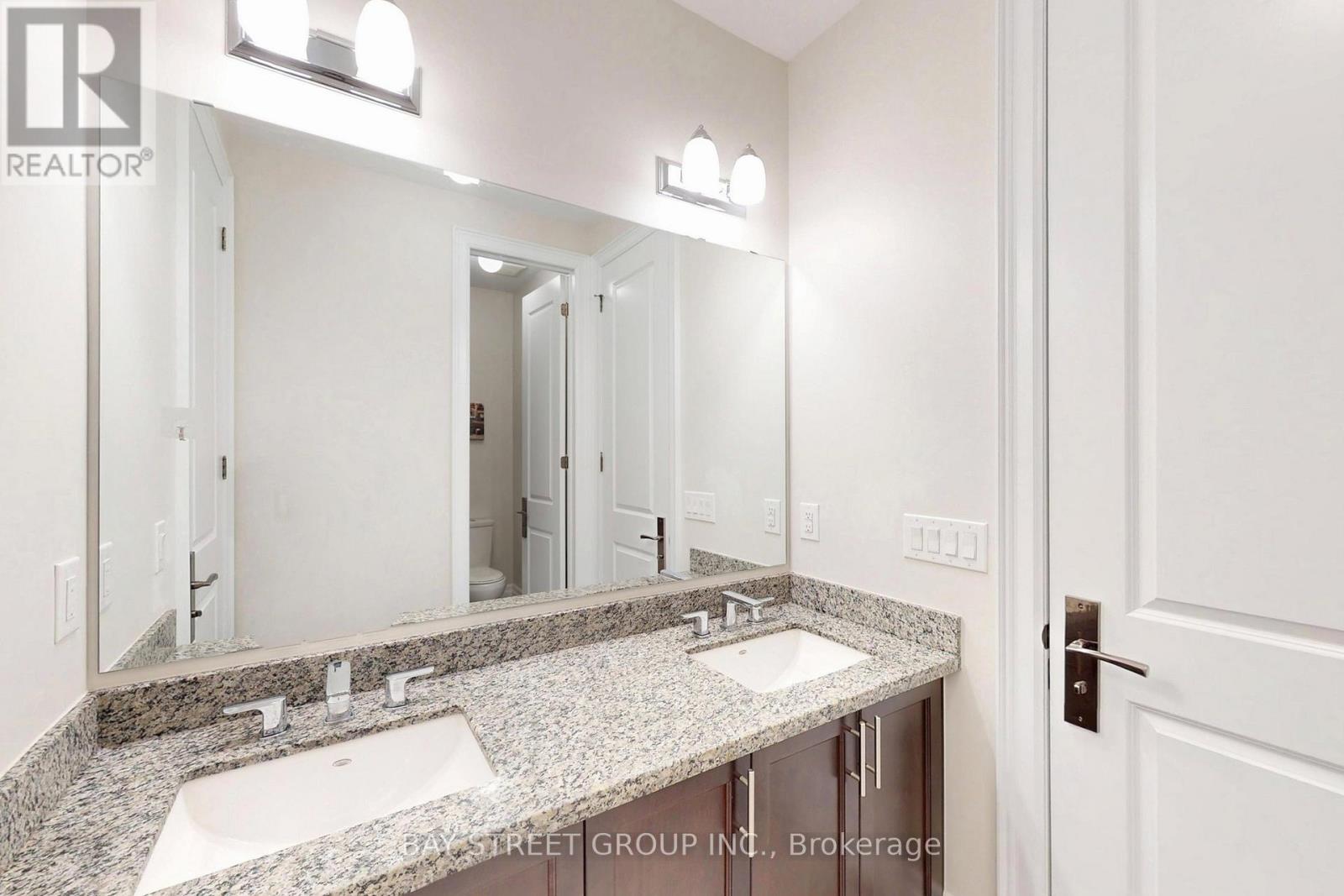 20 Germani Court, Richmond Hill, Ontario  L4E 1E2 - Photo 29 - N12687936