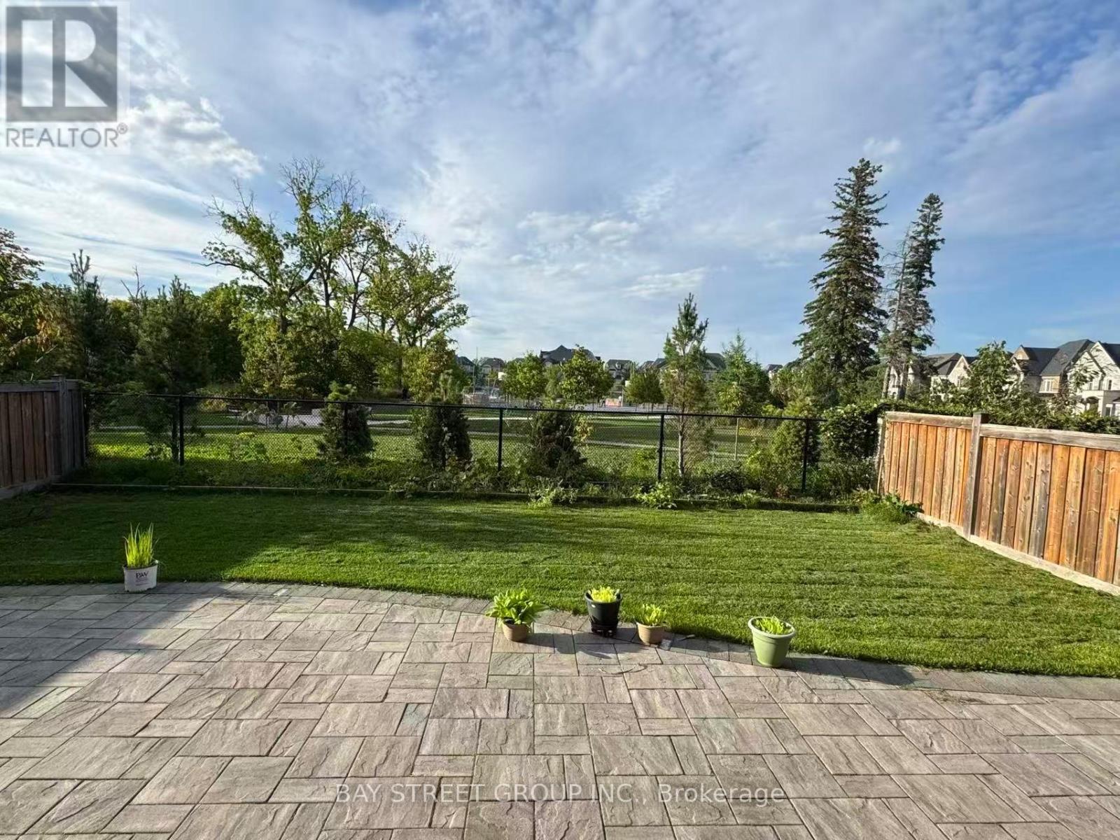 20 Germani Court, Richmond Hill, Ontario  L4E 1E2 - Photo 50 - N12687936