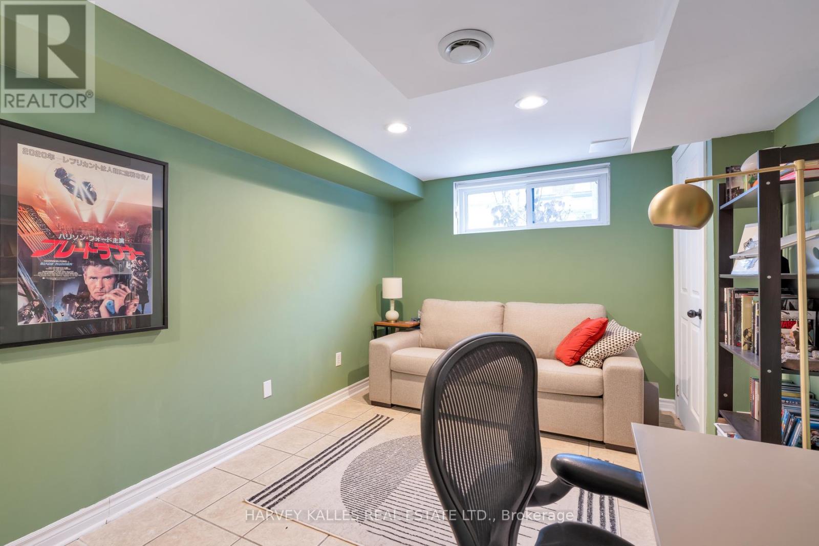 60 Tarragona Boulevard, Toronto, Ontario  M6N 5C4 - Photo 36 - W12832092