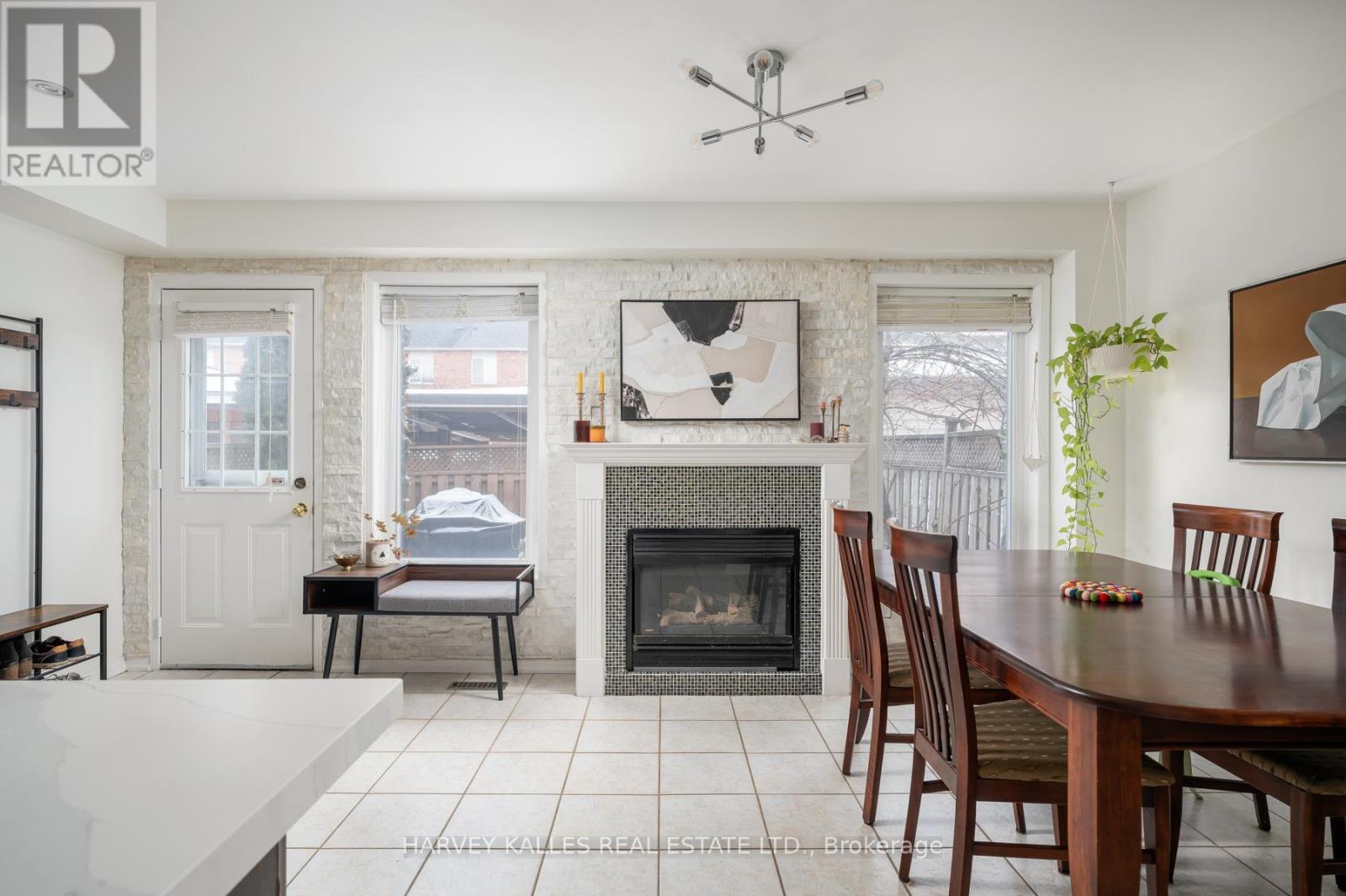 60 Tarragona Boulevard, Toronto, Ontario  M6N 5C4 - Photo 17 - W12832092