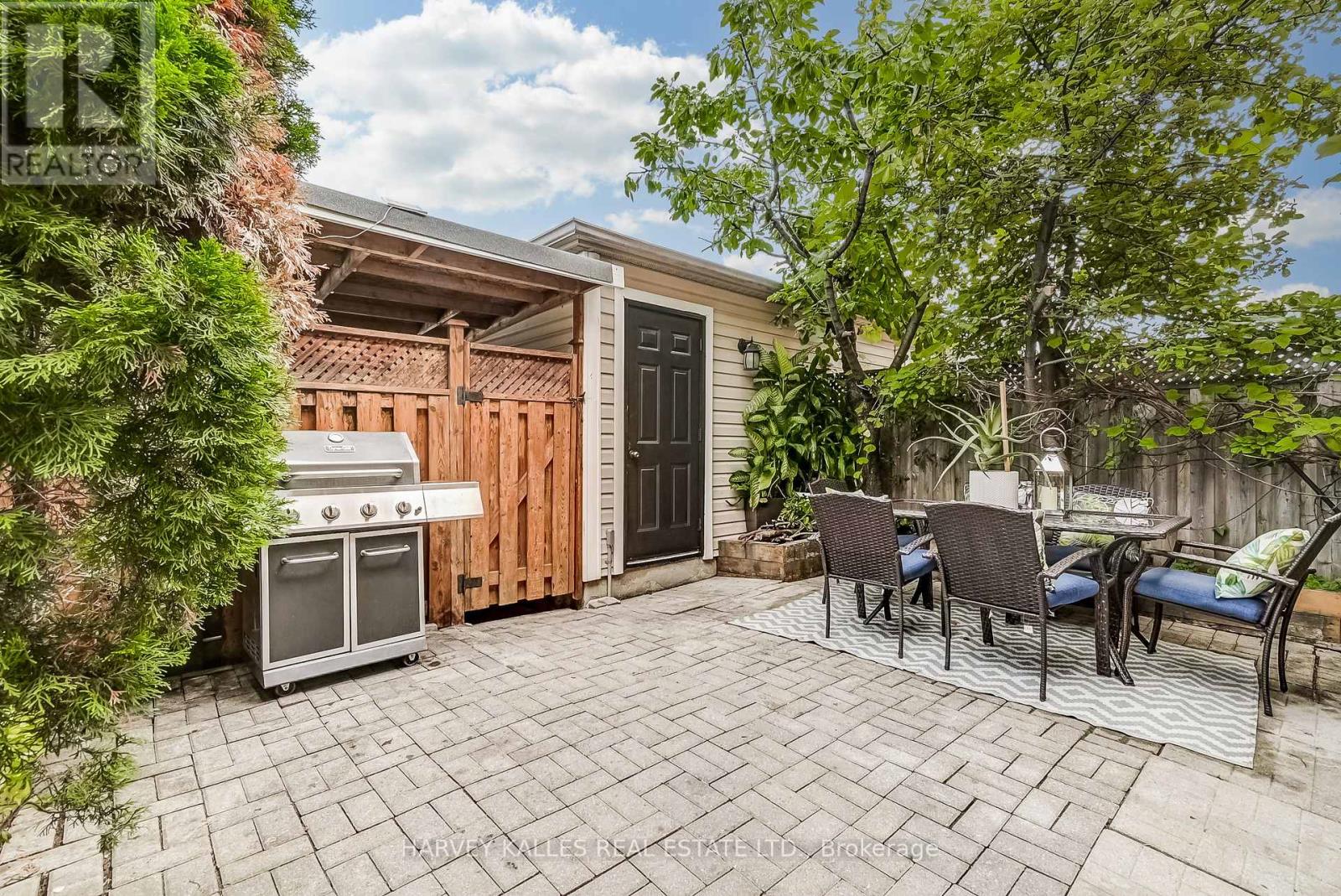 60 Tarragona Boulevard, Toronto, Ontario  M6N 5C4 - Photo 39 - W12832092