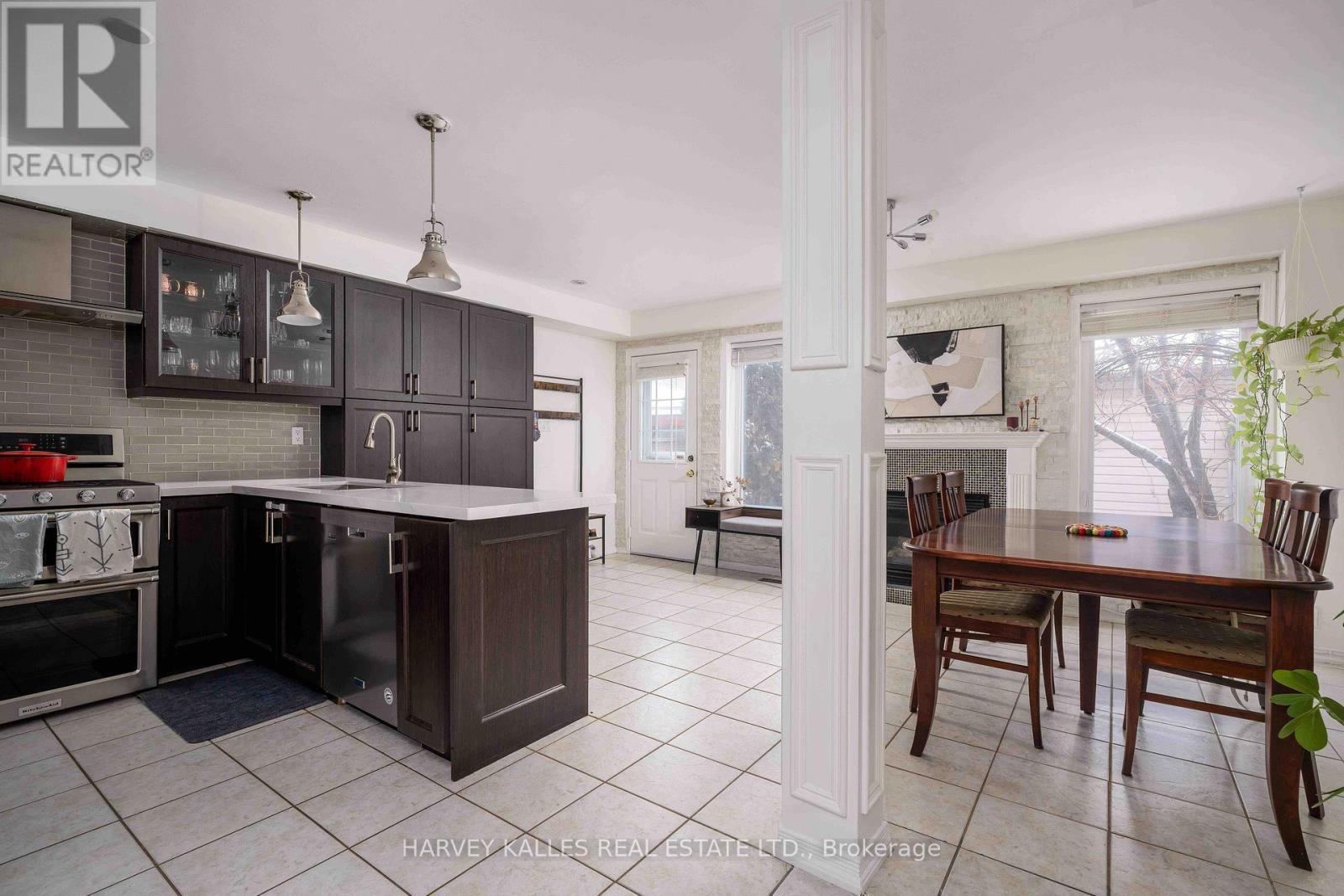 60 Tarragona Boulevard, Toronto, Ontario  M6N 5C4 - Photo 9 - W12832092