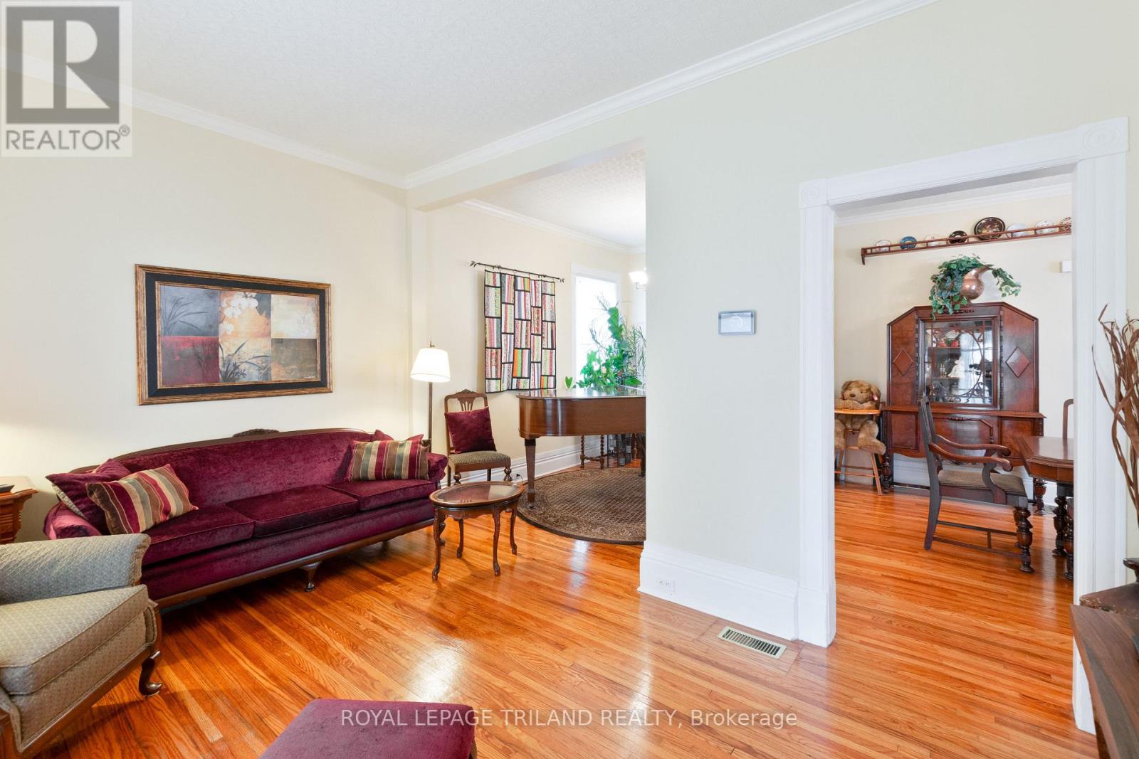 112 Elm Street, St. Thomas, Ontario  N5R 1H8 - Photo 11 - X12832490