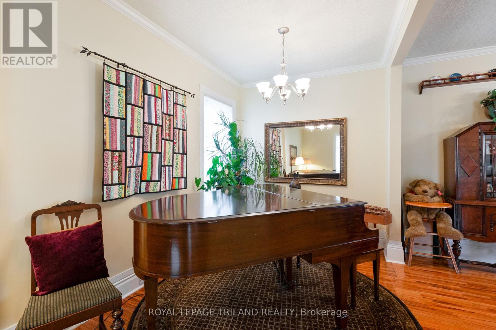 112 Elm Street, St. Thomas, Ontario  N5R 1H8 - Photo 14 - X12832490