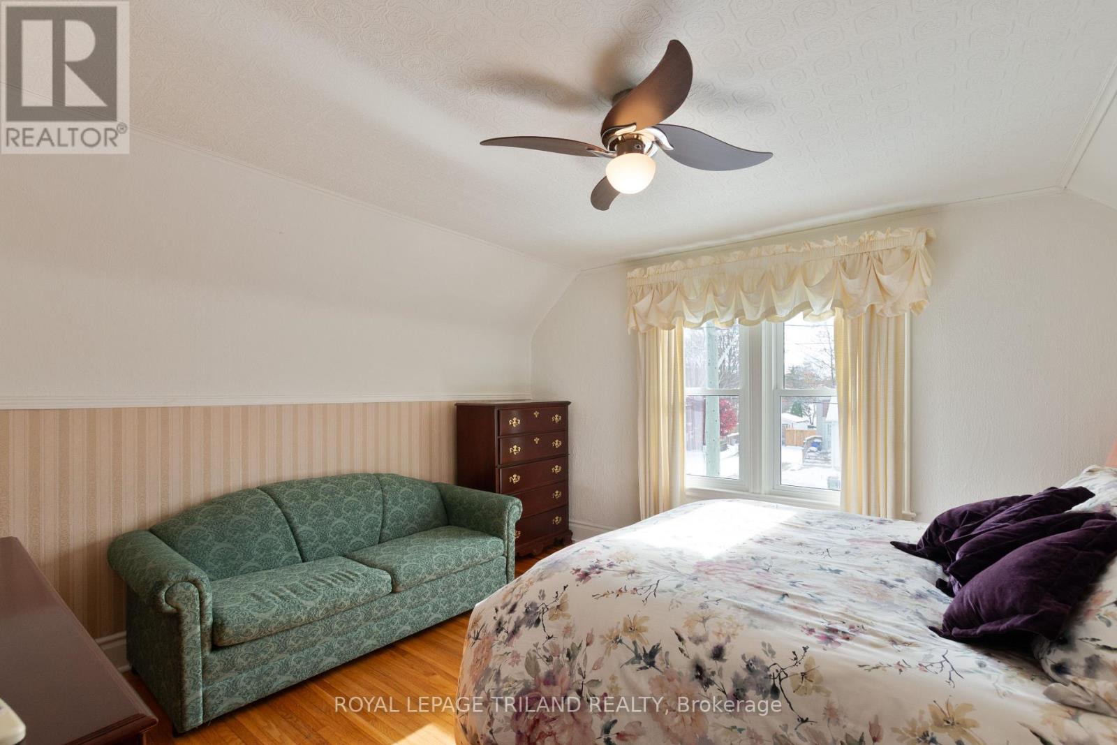 112 Elm Street, St. Thomas, Ontario  N5R 1H8 - Photo 24 - X12832490