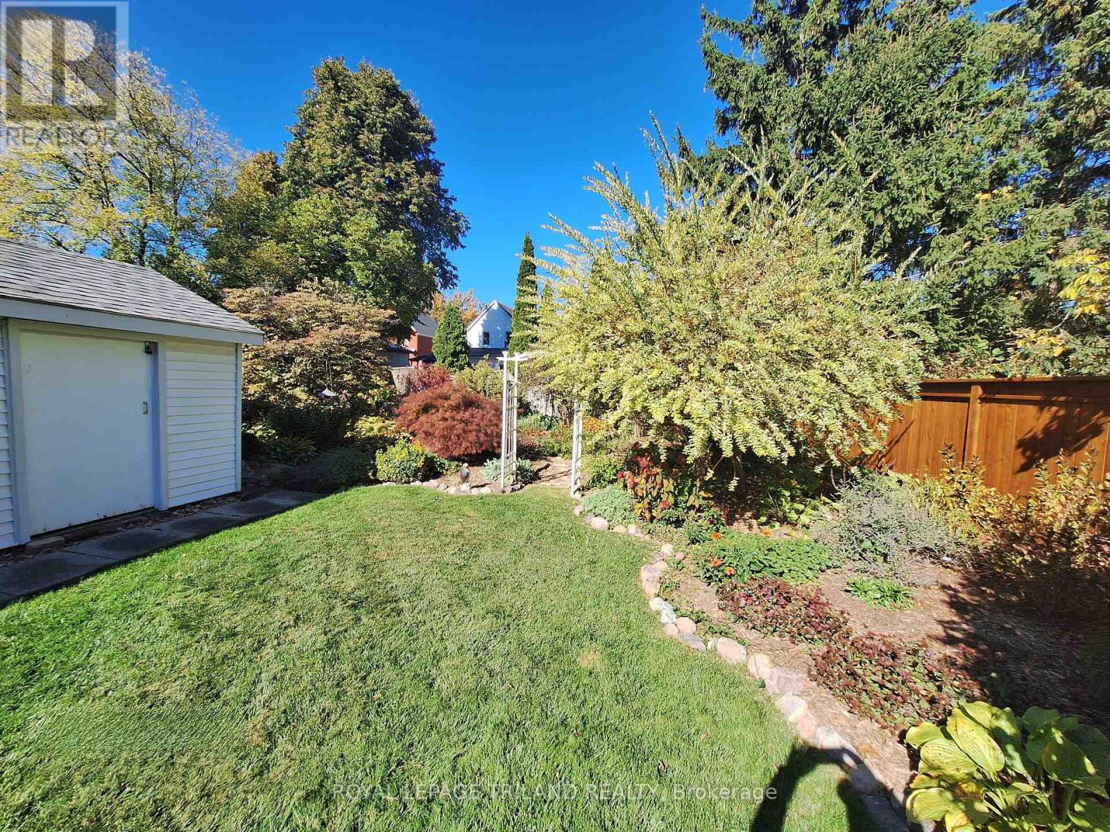 112 Elm Street, St. Thomas, Ontario  N5R 1H8 - Photo 45 - X12832490