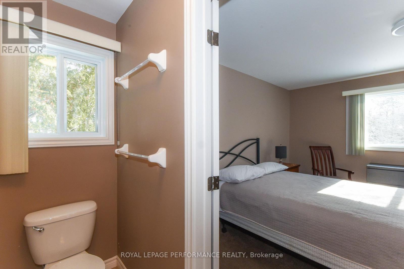 35, 35a And 37 Cloverloft Court, Ottawa, Ontario  K2S 1T3 - Photo 41 - X12811134