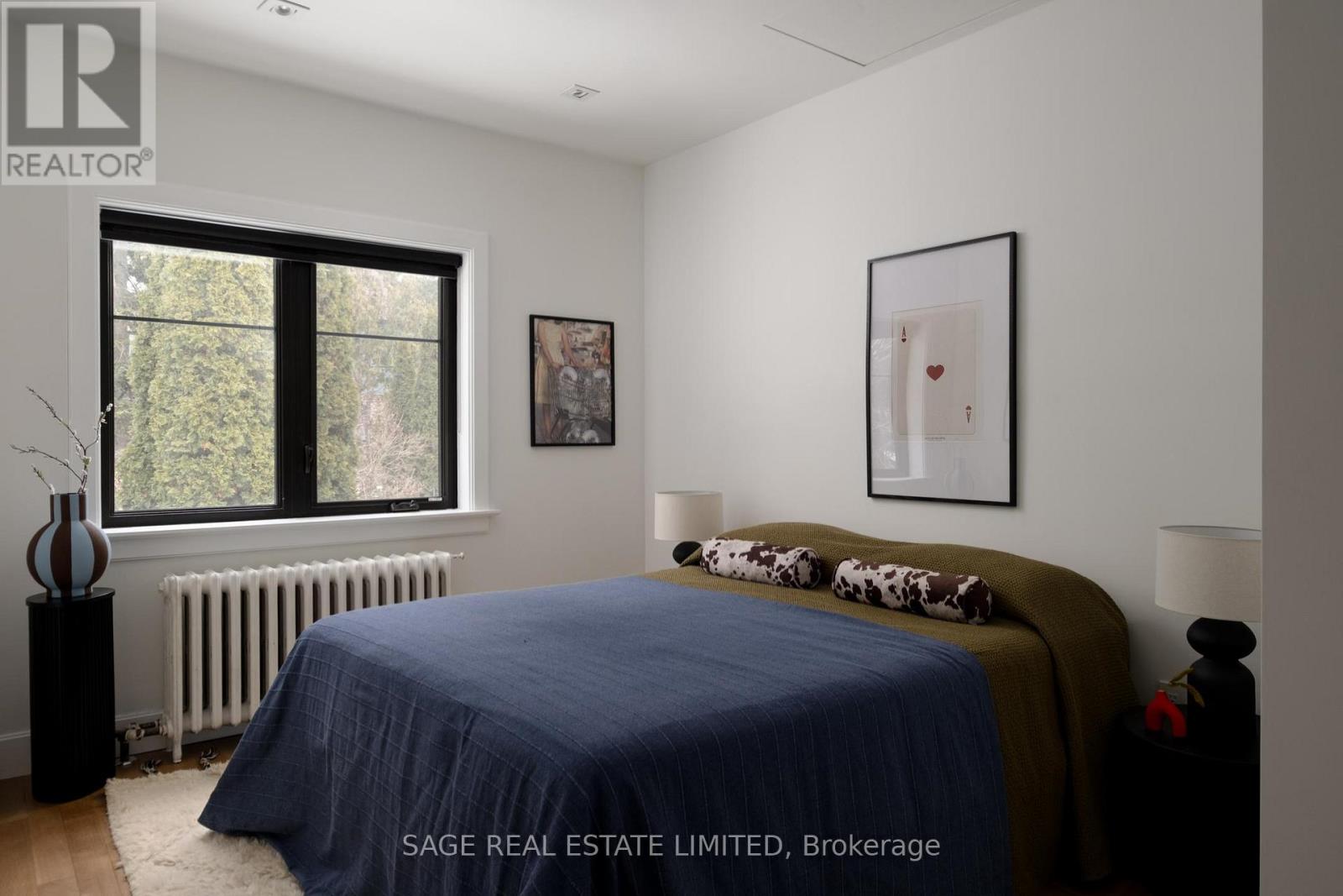 20 Verbena Avenue, Toronto, Ontario  M6S 1K1 - Photo 21 - W12832442