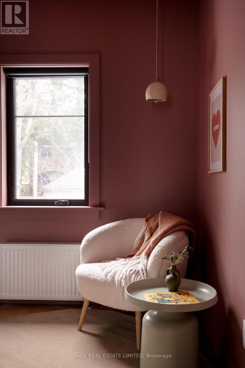 20 Verbena Avenue, Toronto, Ontario  M6S 1K1 - Photo 27 - W12832442