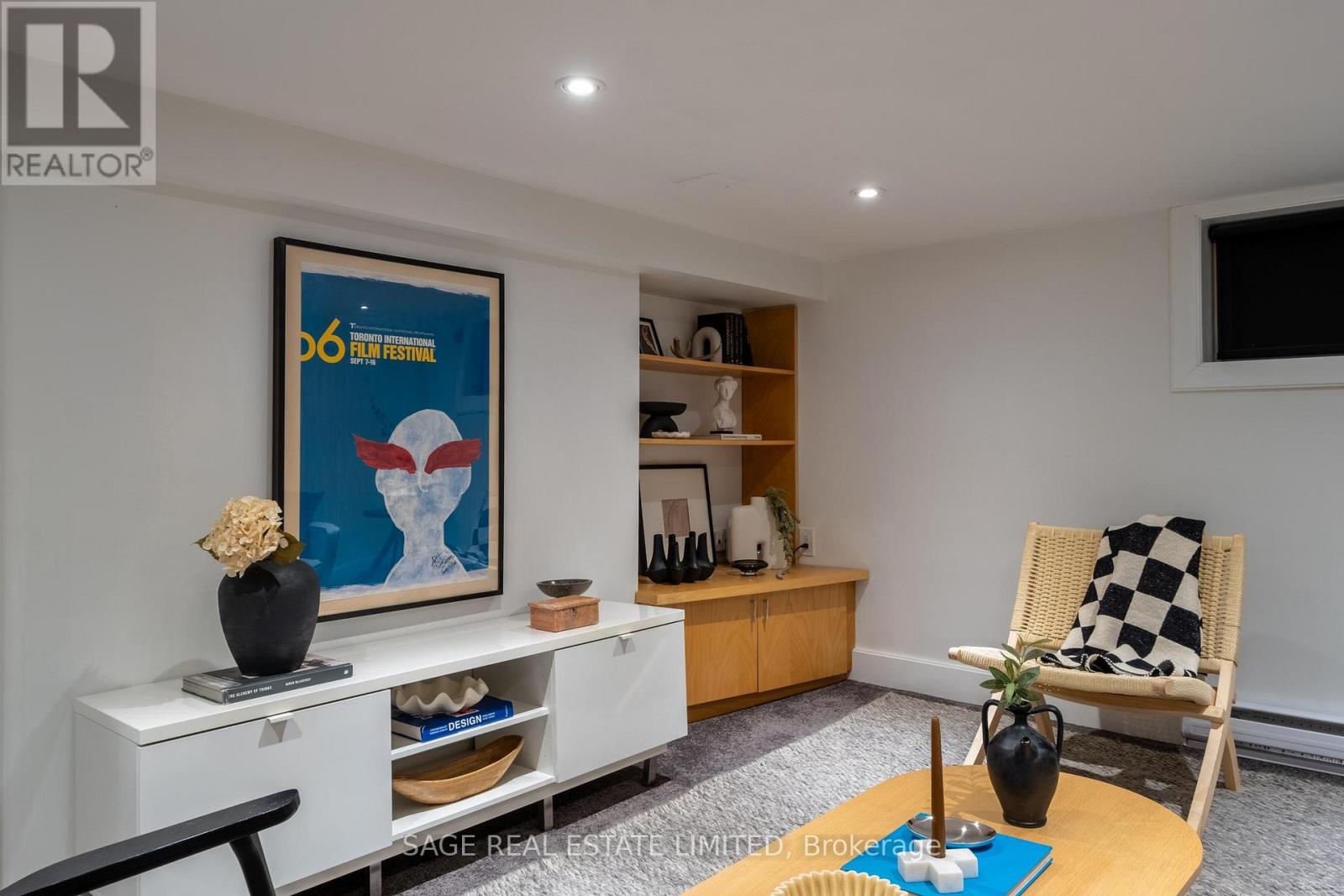 20 Verbena Avenue, Toronto, Ontario  M6S 1K1 - Photo 31 - W12832442