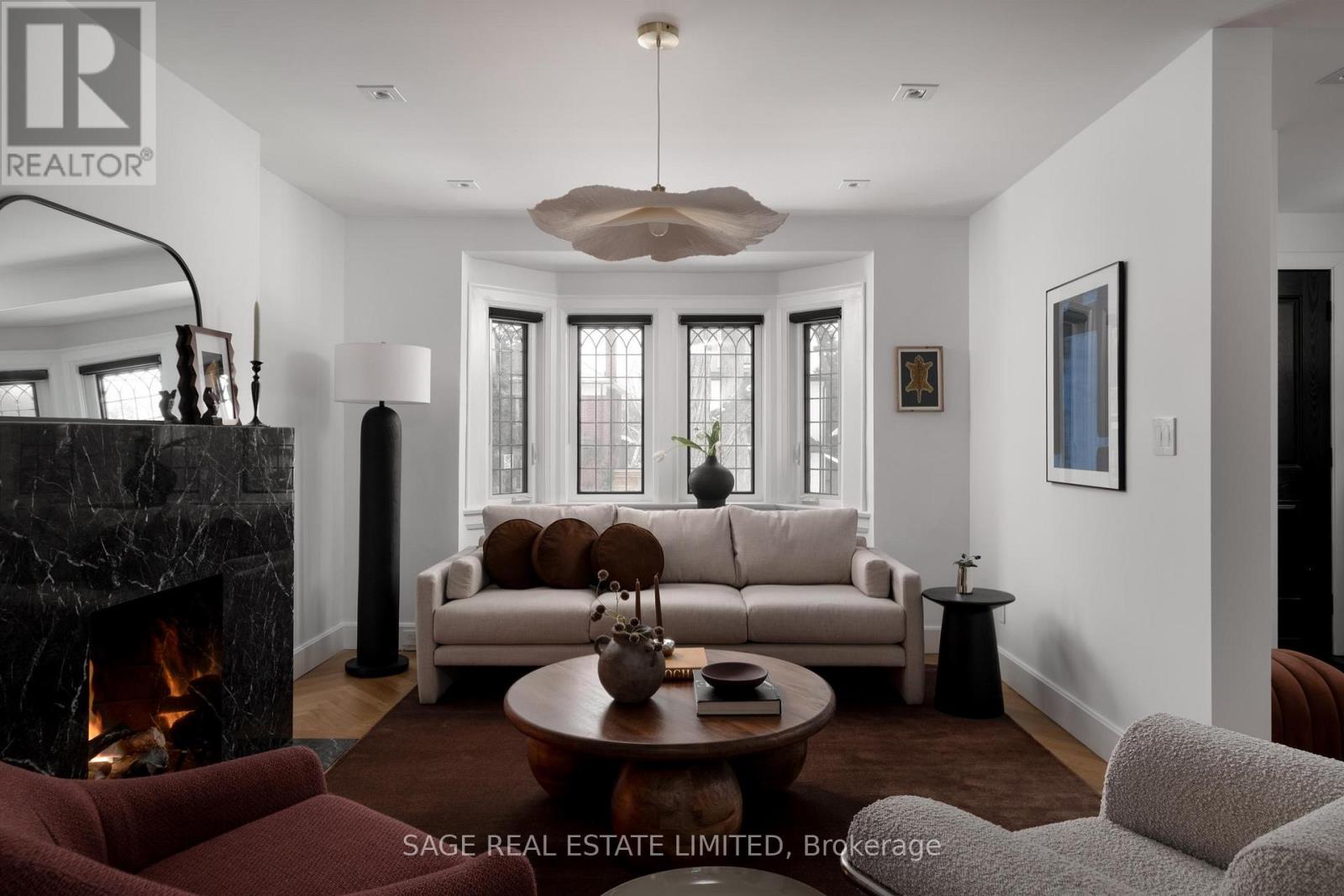 20 Verbena Avenue, Toronto, Ontario  M6S 1K1 - Photo 4 - W12832442