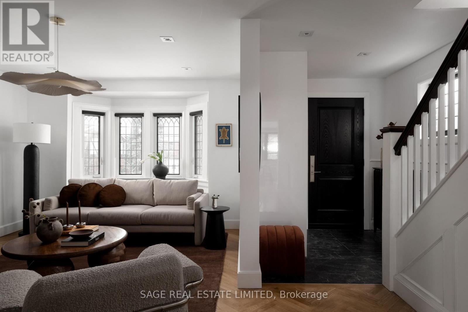 20 Verbena Avenue, Toronto, Ontario  M6S 1K1 - Photo 6 - W12832442