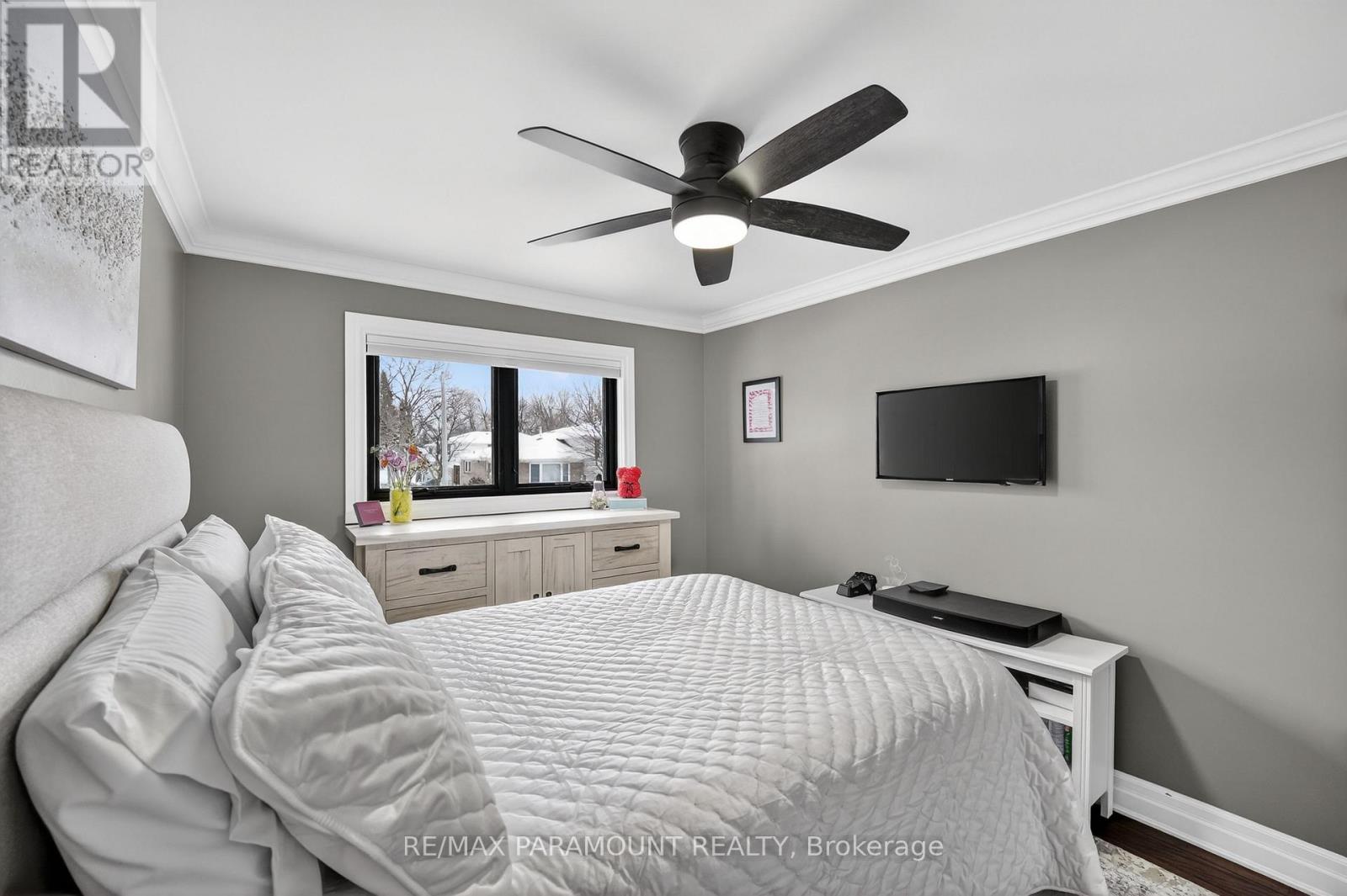 10 Farmington Drive, Brampton, Ontario  L6W 2V2 - Photo 27 - W12832452