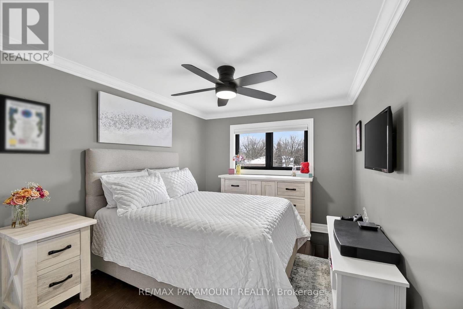 10 Farmington Drive, Brampton, Ontario  L6W 2V2 - Photo 28 - W12832452