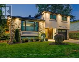 10 FARMINGTON DRIVE, Brampton, Ontario