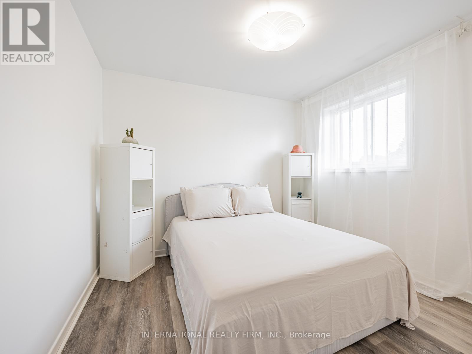 49 Lapp Street, Toronto, Ontario  M6N 3W5 - Photo 19 - W12832454