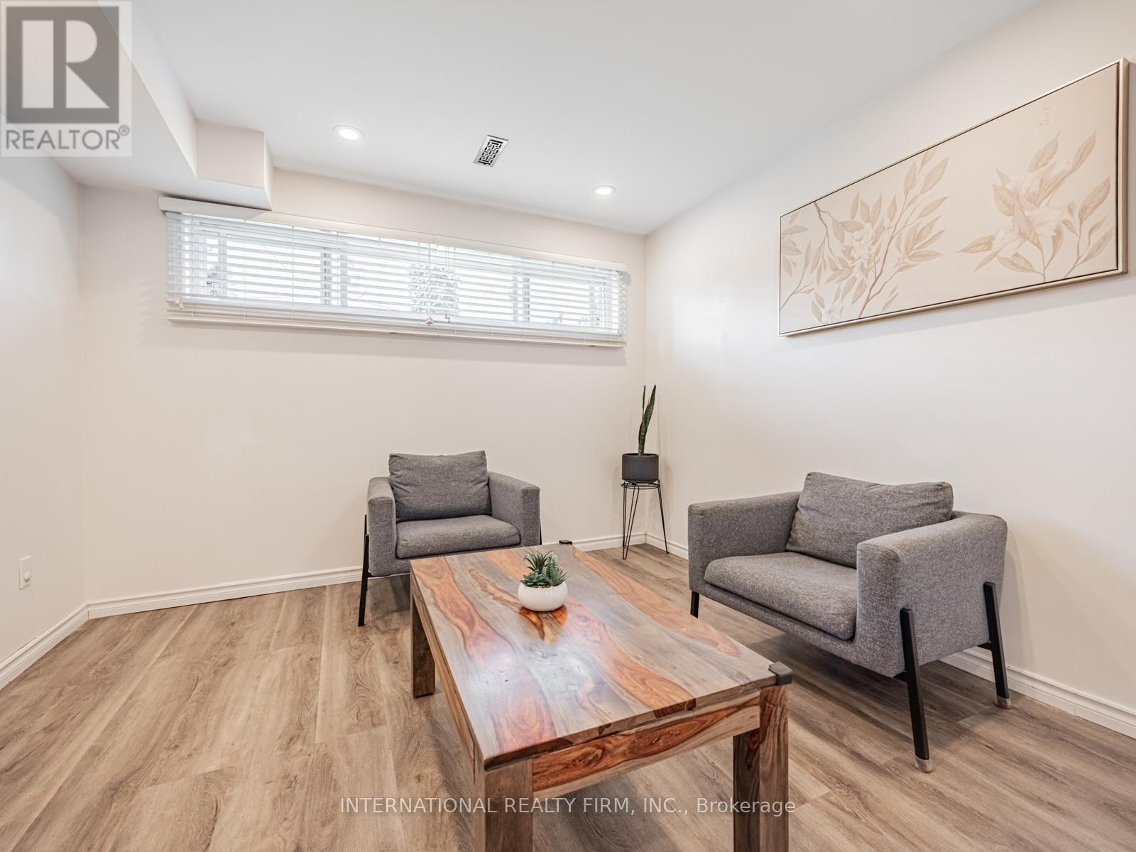 49 Lapp Street, Toronto, Ontario  M6N 3W5 - Photo 22 - W12832454