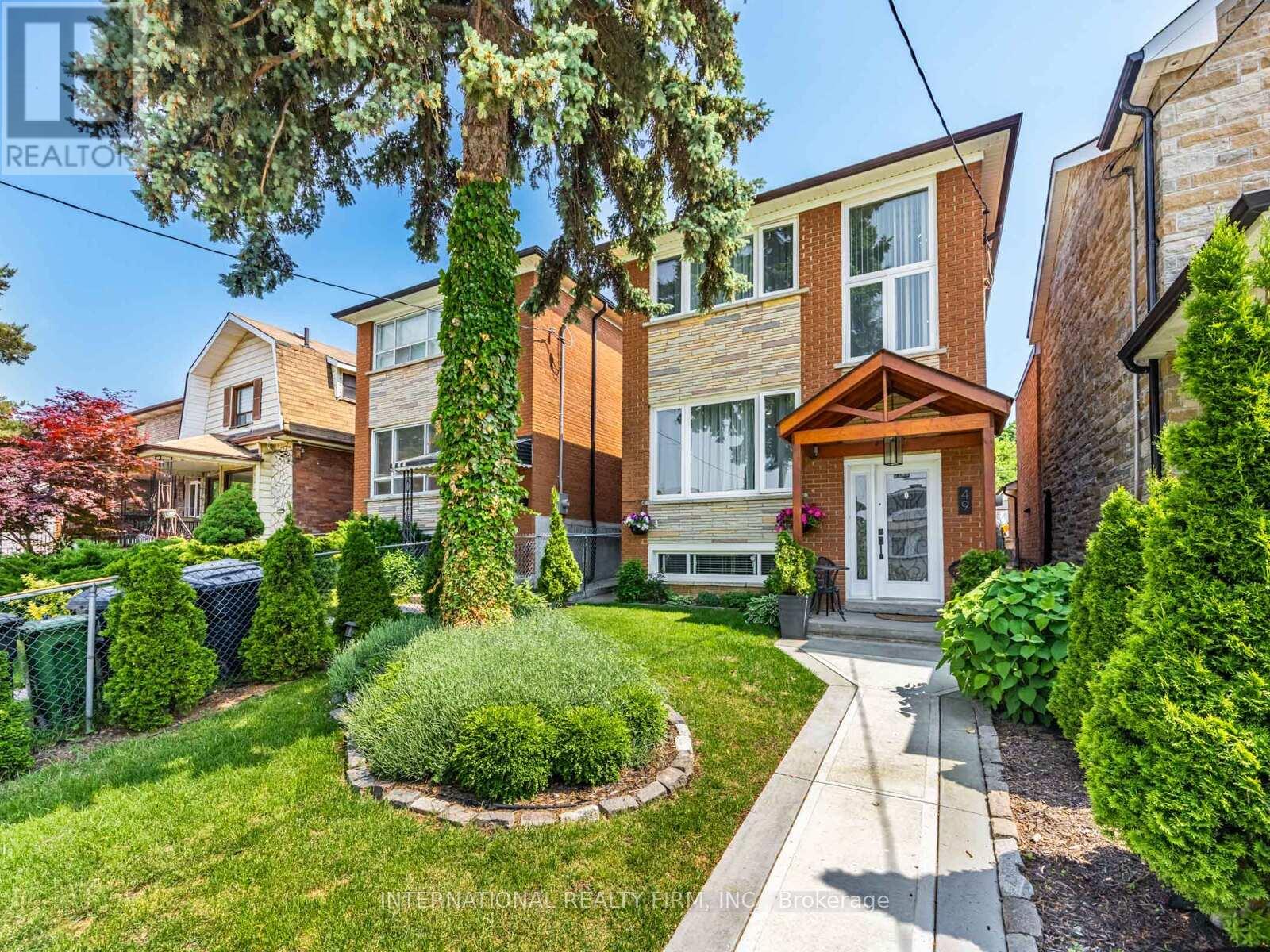 49 Lapp Street, Toronto, Ontario  M6N 3W5 - Photo 3 - W12832454