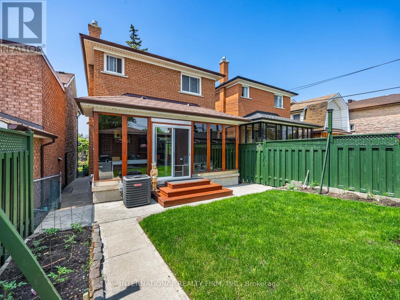 49 Lapp Street, Toronto, Ontario  M6N 3W5 - Photo 38 - W12832454