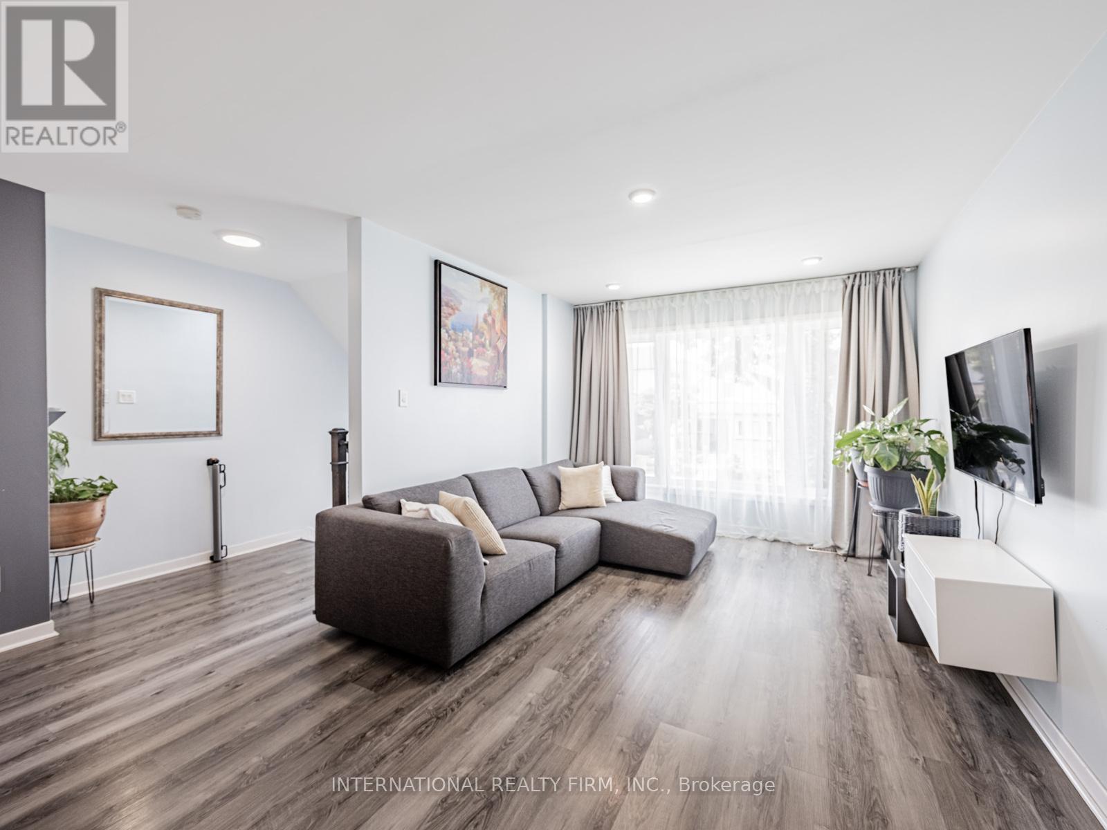 49 Lapp Street, Toronto, Ontario  M6N 3W5 - Photo 6 - W12832454