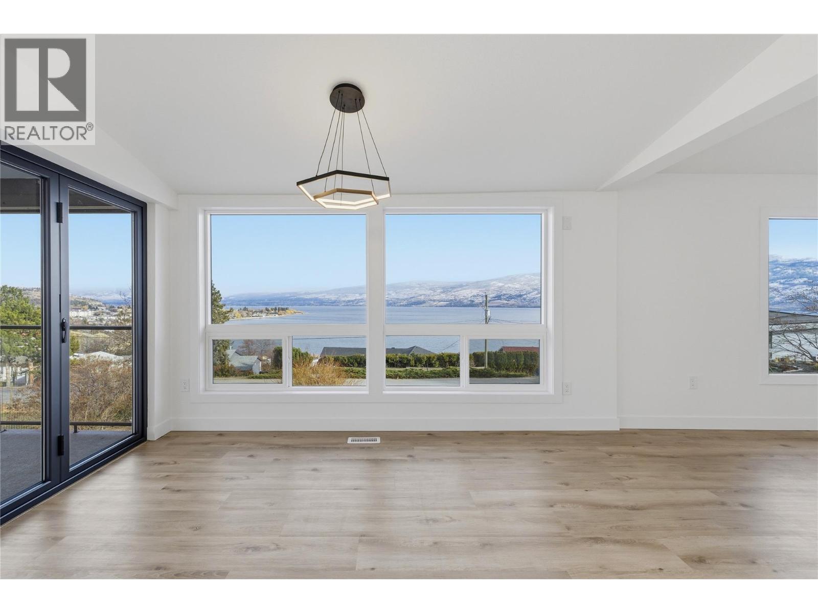 3906 Harding Road, West Kelowna, British Columbia  V4T 2J9 - Photo 13 - 10376583