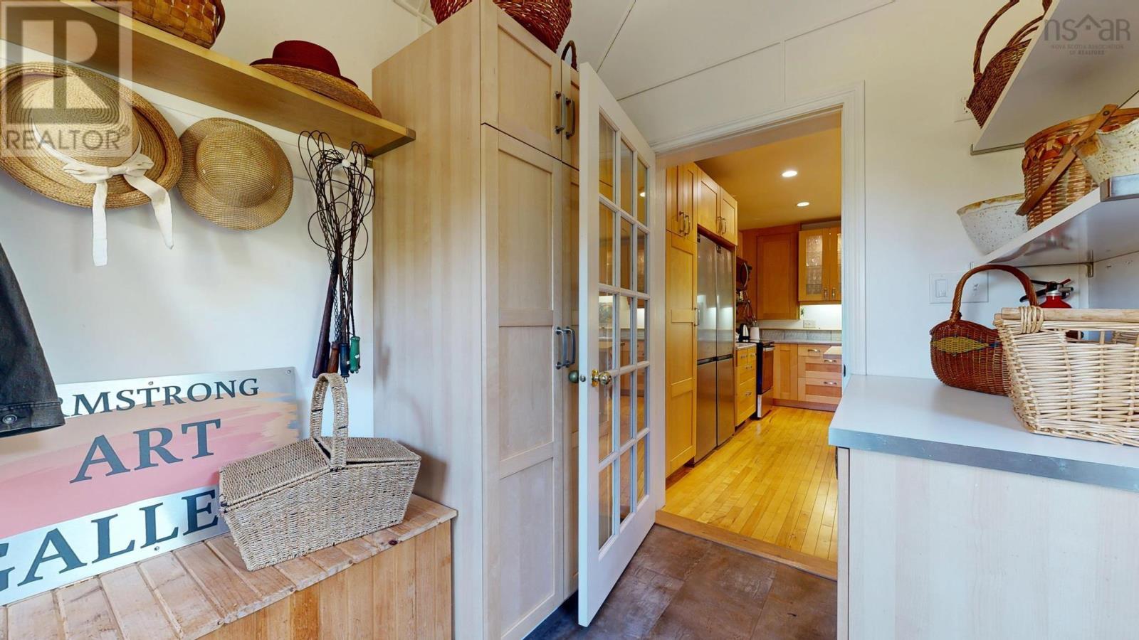 47 Kaulbach Street, Lunenburg, Nova Scotia  B0J 2C0 - Photo 18 - 202603574